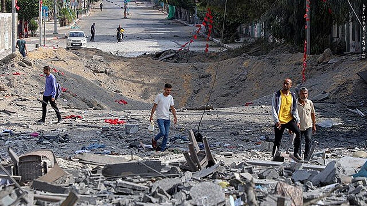 Israel Demands Mass Evacuation in Gaza as Invasion Looms