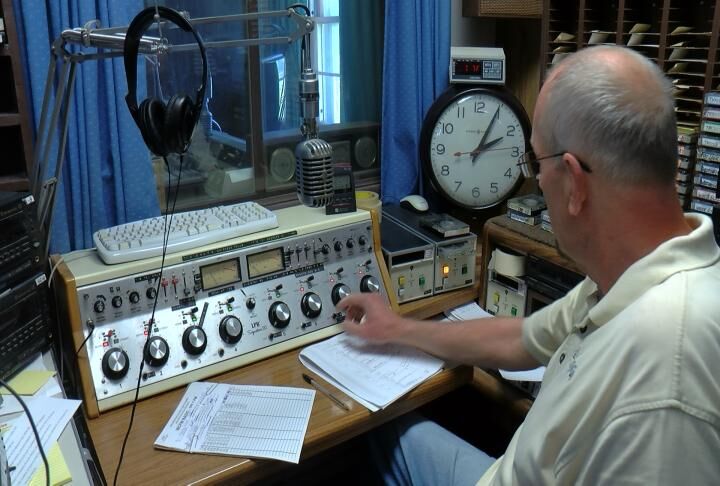 WCFW 105.7 selling radio station after 54 years on the air News