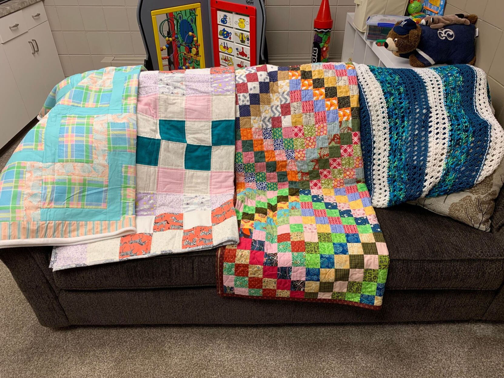 Chippewa police receive handmade quilts from Stitching Pals