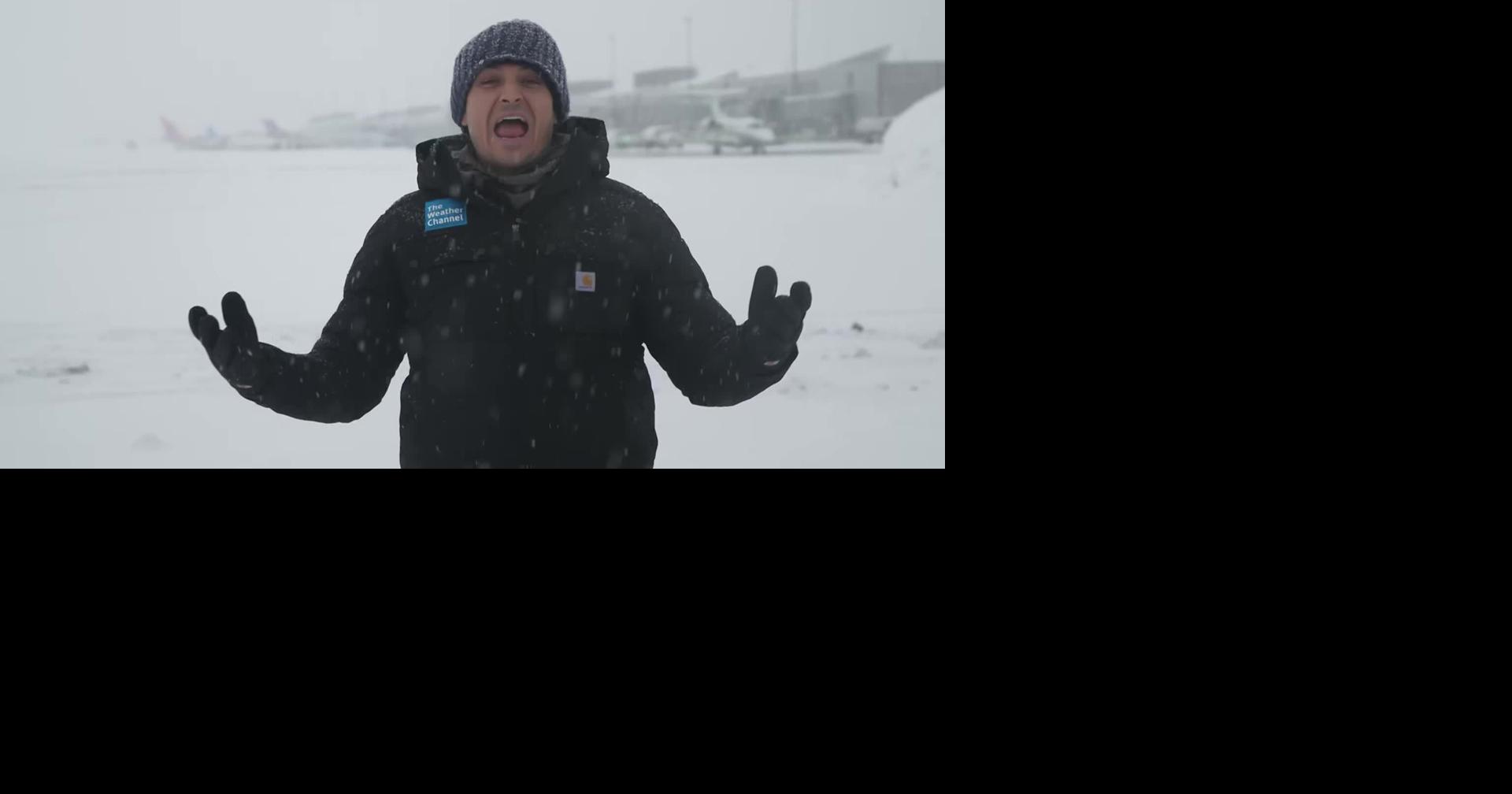Dramatic Lake-Effect Snow Forms In Buffalo, New York - Videos from The  Weather Channel