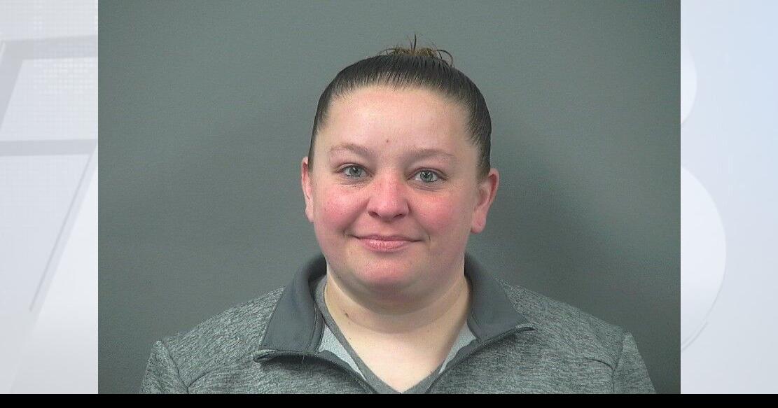 Plea deal reached with woman who stole $75 000  from Eau Claire Corner