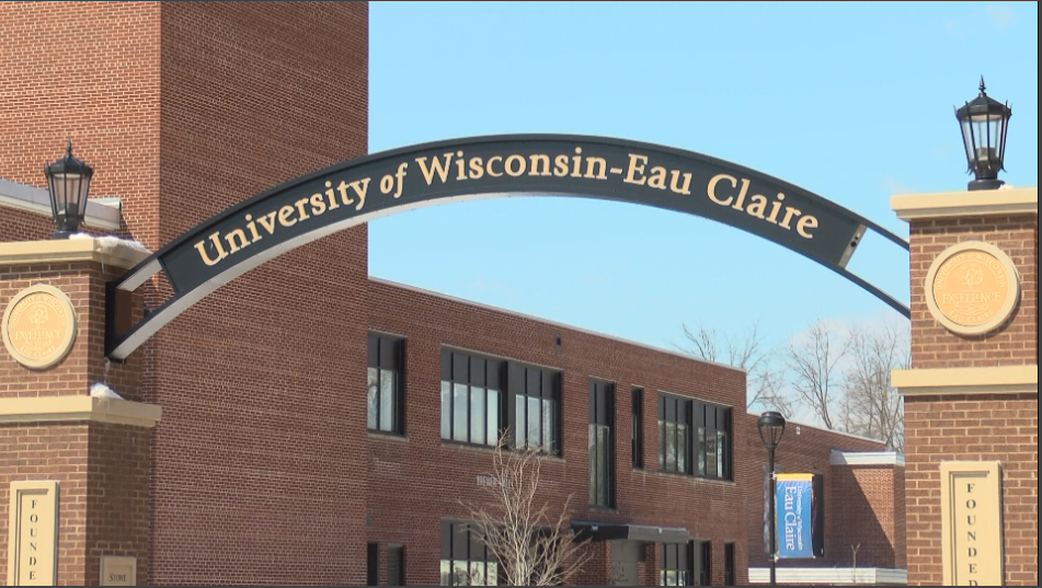 Uwec Calendar 2023 Uwec Designates Dorm For Quarantine And Isolation | Coronavirus | Wqow.com