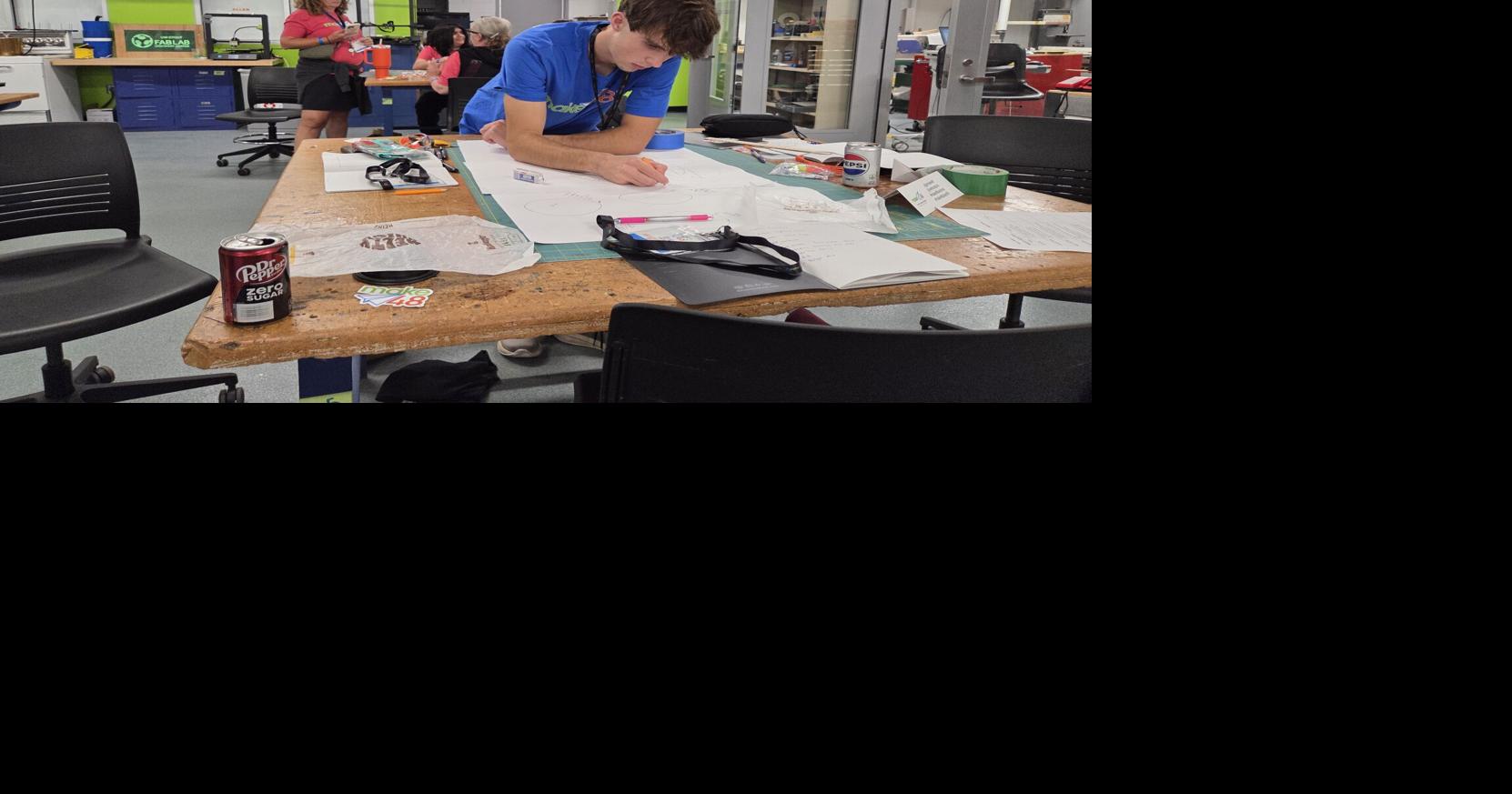 Students compete in Make48 invent-a-thon at UW-Stout Polytechnic