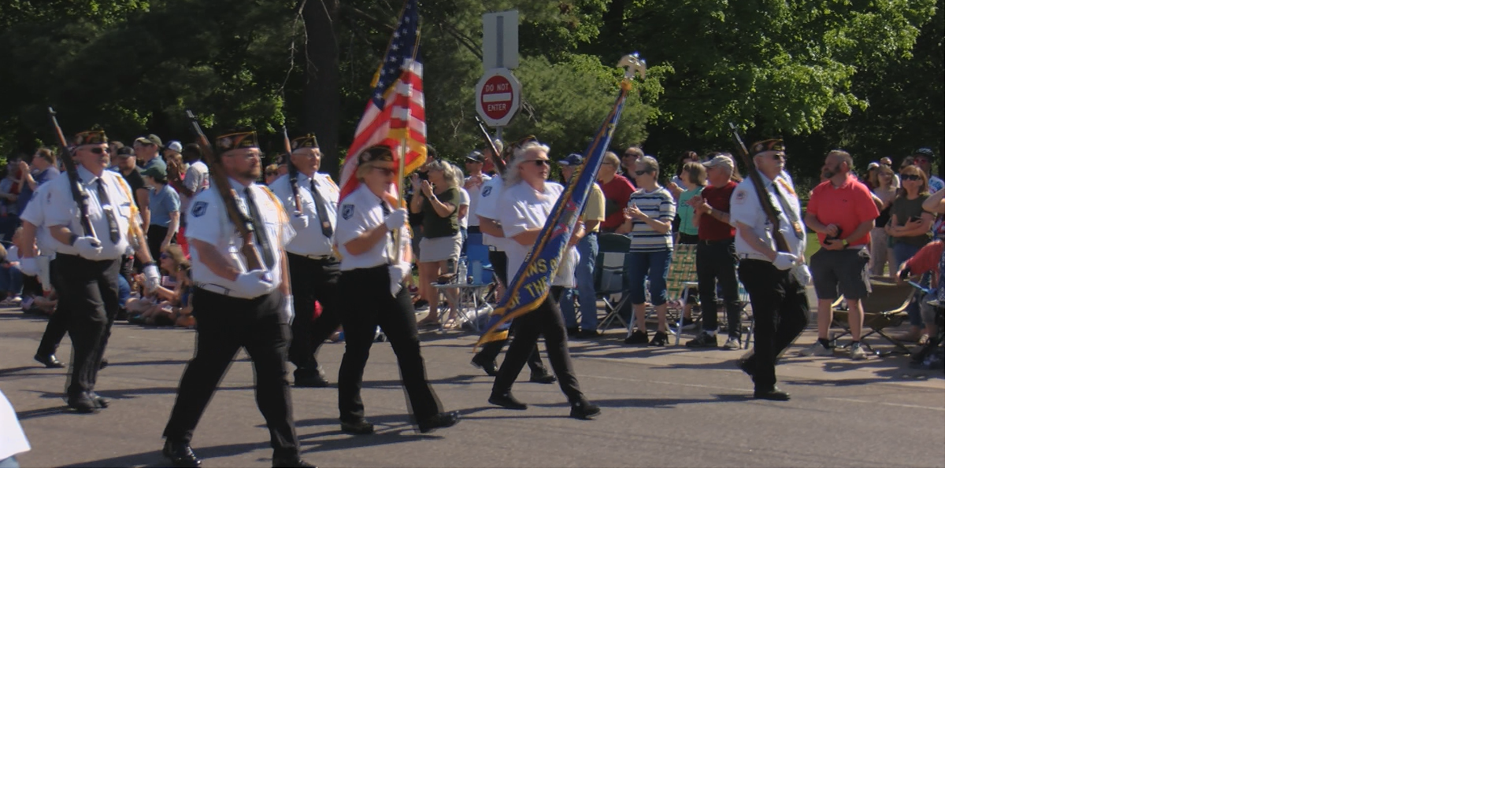 Eau Claire honors Memorial Day with parade and ceremony