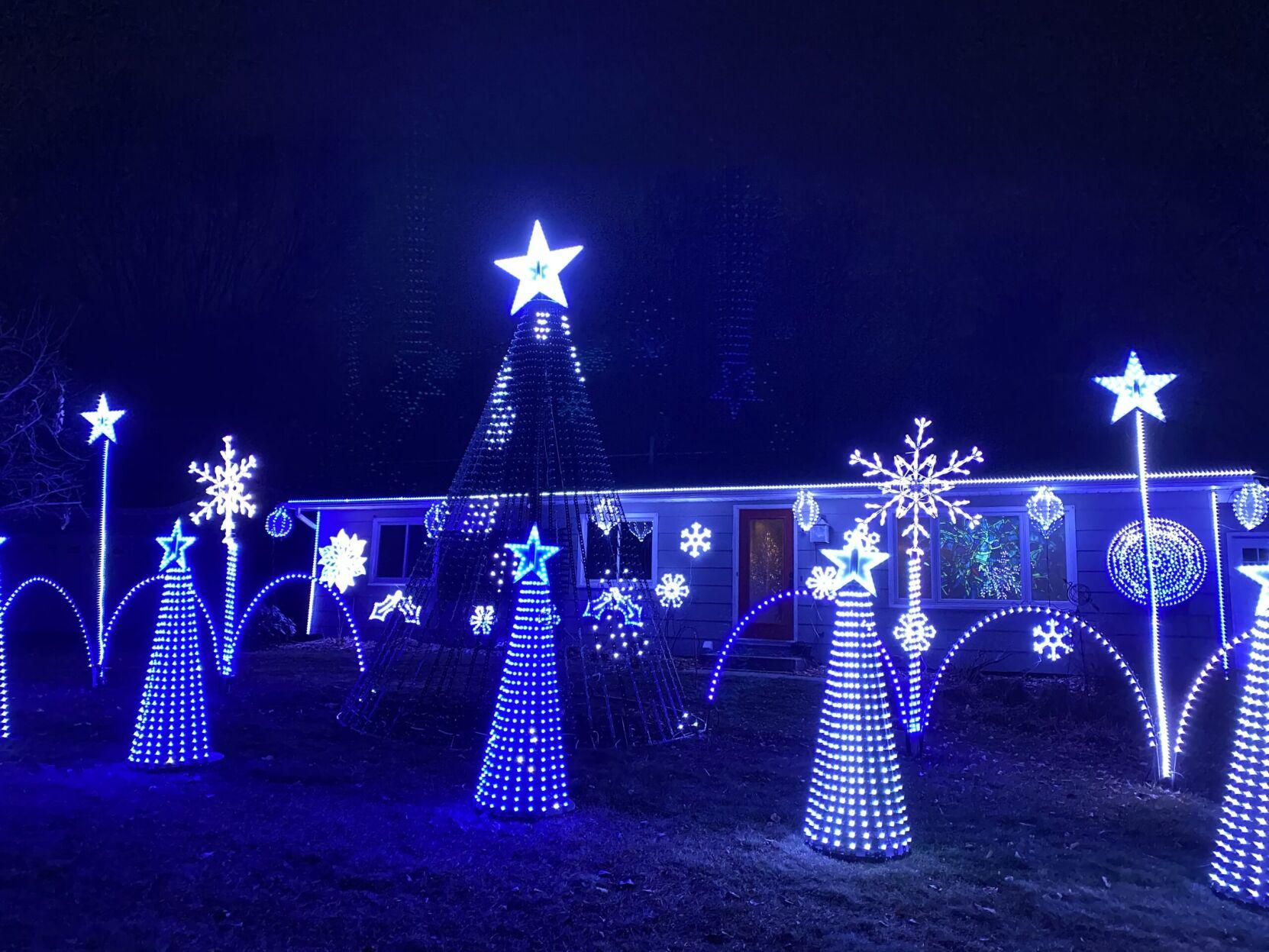 Eau Clagire Christmas Parazd 2022 Clearwater Parade Of Lights Winners Announced | Local | Wqow.com