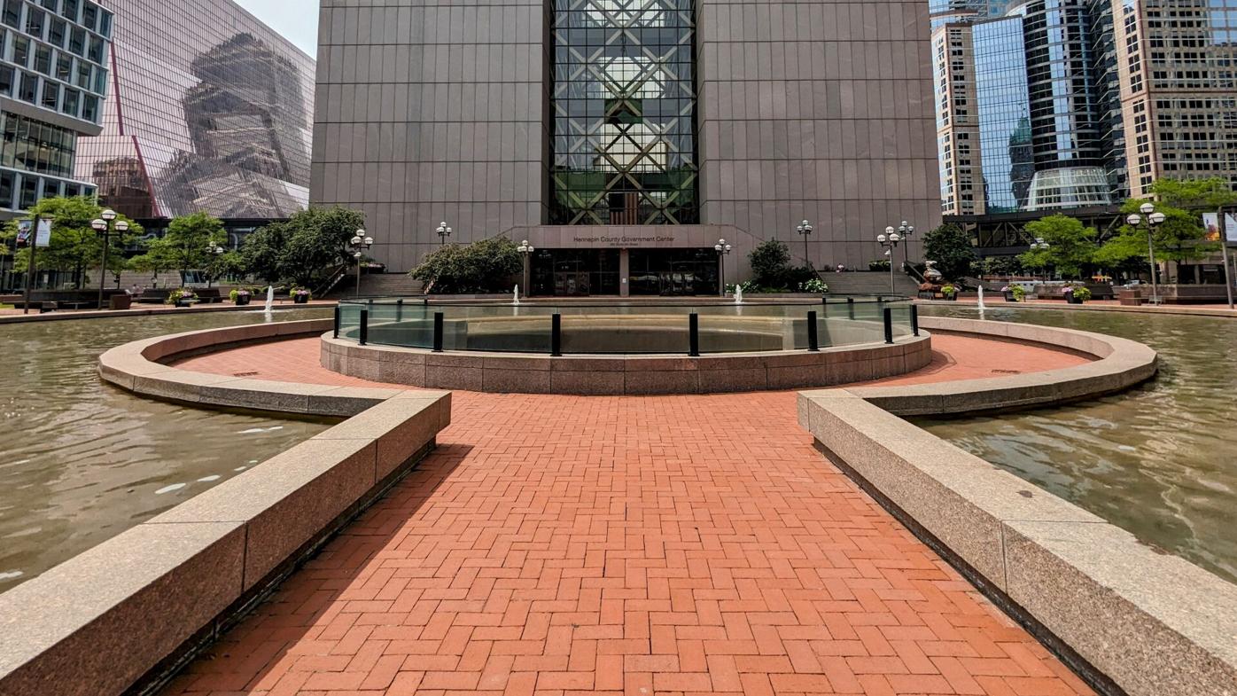Romanian mobster swindled Twin Cities retailers out of thousands of dollars  using sleight of hand, charges say | Minnesota News | wqow.com