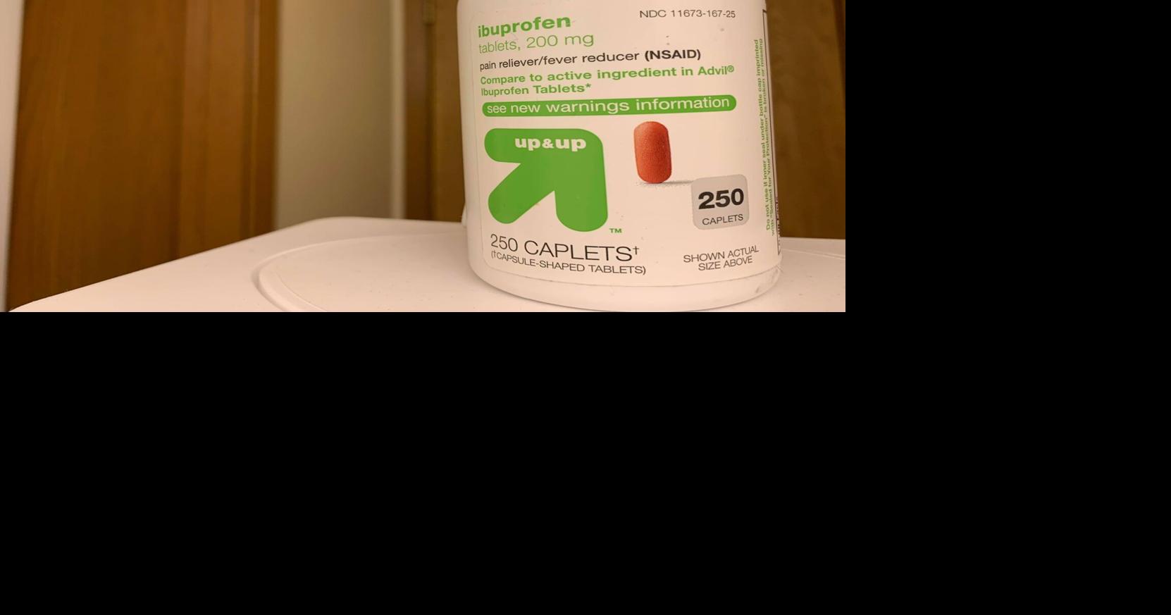 Doctor cautions against taking pain relievers before receiving COVID