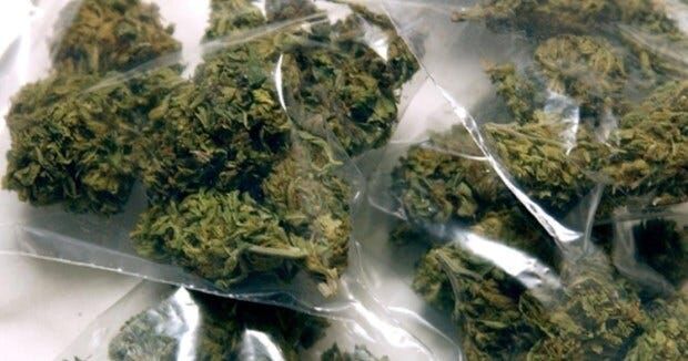 Fake weed in Illinois leaves 3 dead, dozens with 'severe bleeding