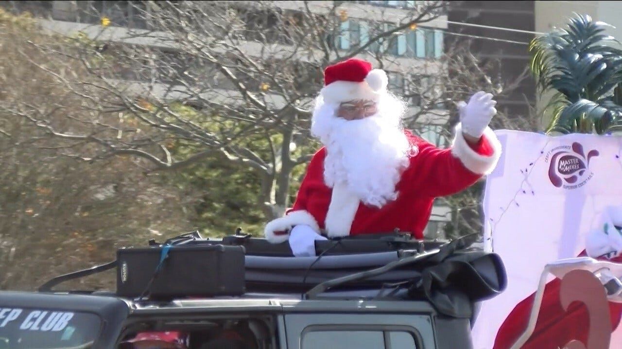 Ocean City Maryland Christmas Parade 2022 Ocean City Christmas Parade Returns After 1-Year Covid-19 Hiatus | Maryland  | Wrde.com