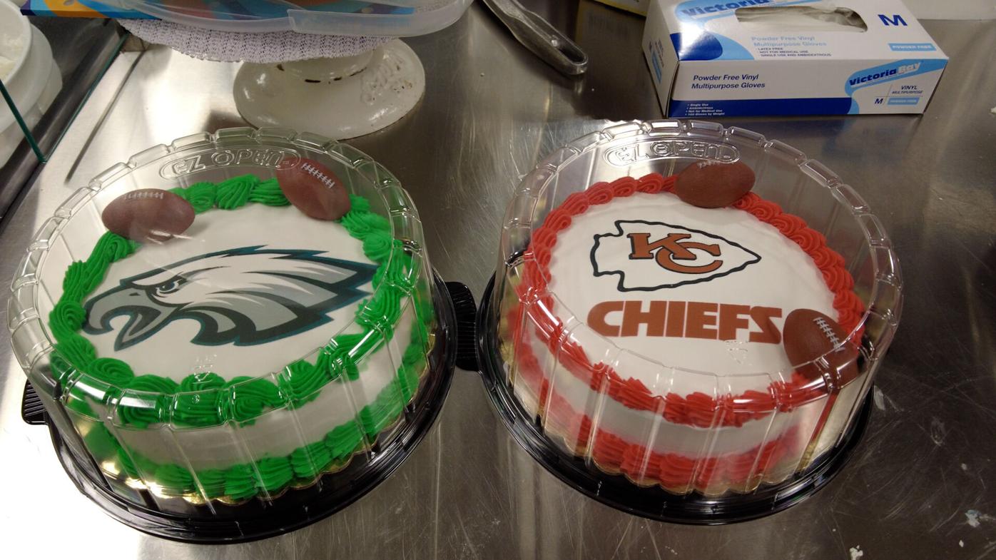 philadelphia eagles cake