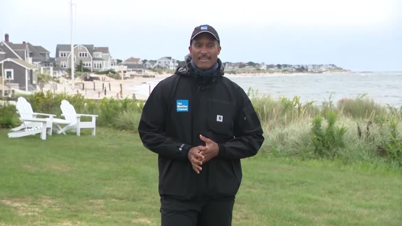 The Weather Channel: Meteorologist Paul Goodloe reports from post-tropical  cyclone Lee, Video
