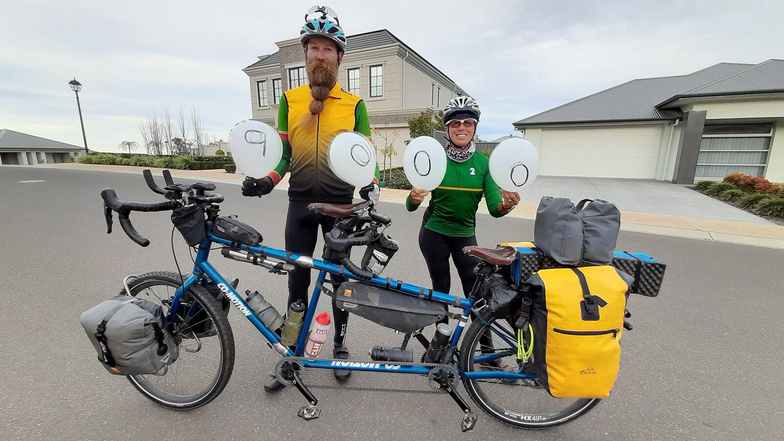 Transporting a sales tandem bike