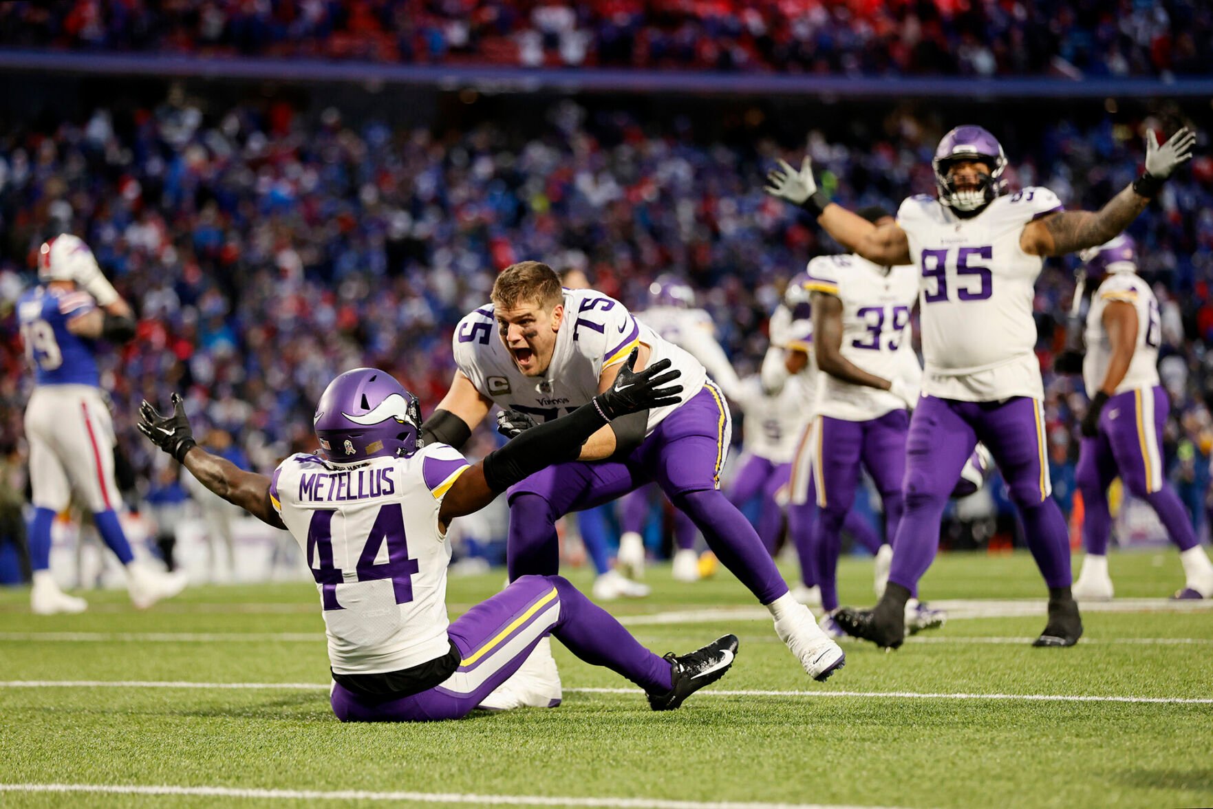 Minnesota Vikings Pull Off Epic 33-30 Overtime Victory Over The Buffalo ...