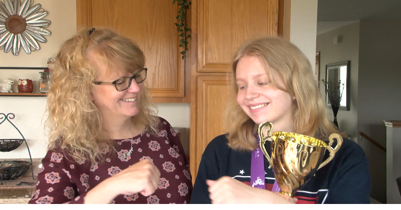 Hononegah graduate wins first place in national graphic design championship | News