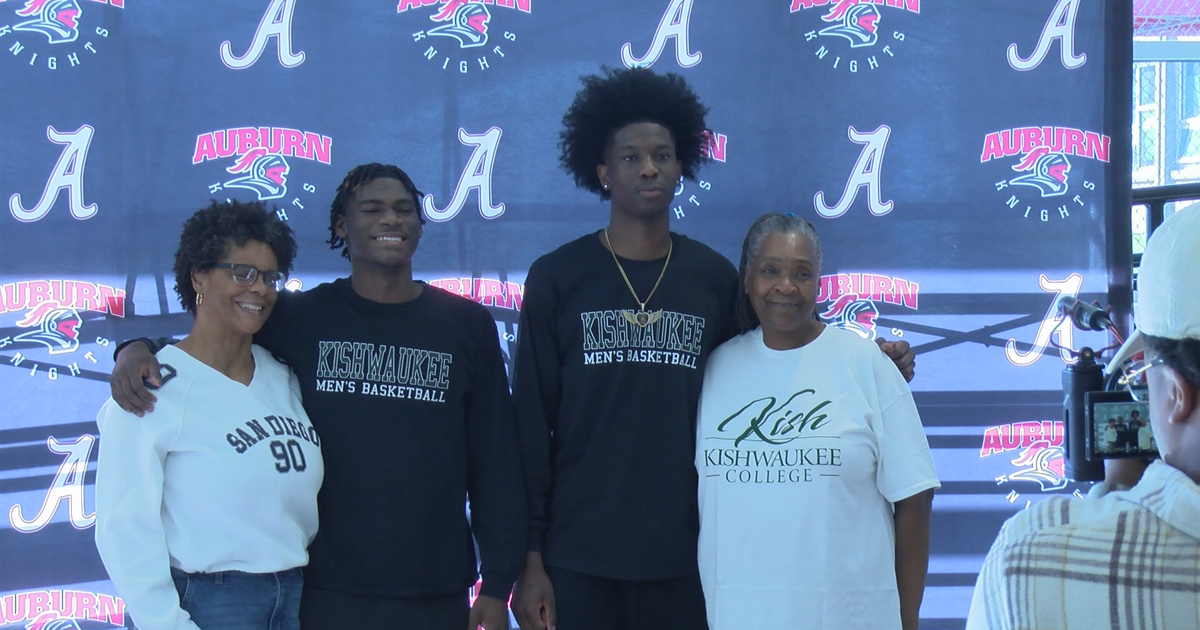 Auburn's Marshall, Royal Sign to Kishwaukee College