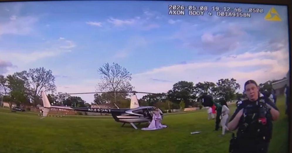 Illinois park district director used taxpayer credit card for daughter's prom helicopter, invoice shows
