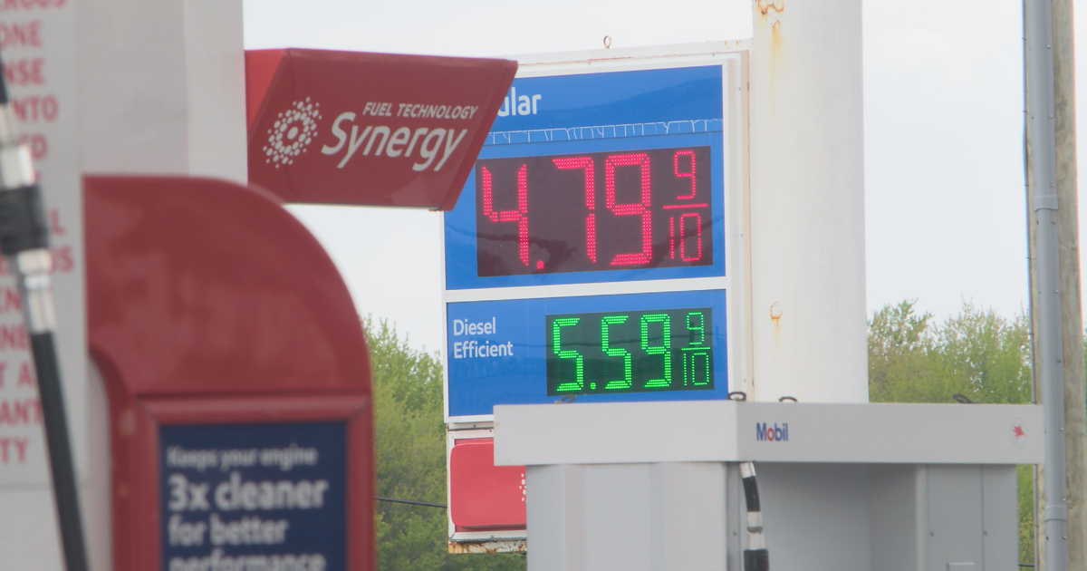 Gas Prices Surge to $4.46, Squeezing Illinois Drivers