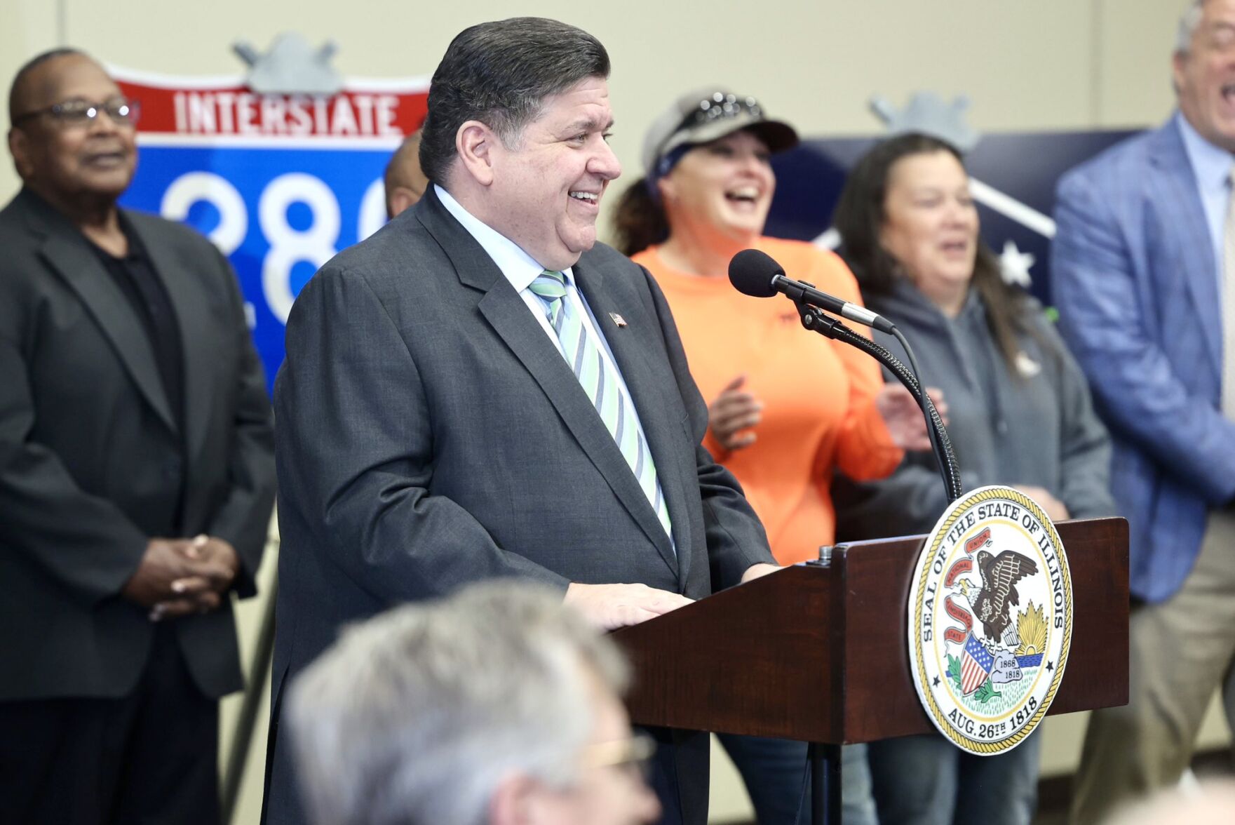 Pritzker visit marks completion of $65.7 million I-280 Mississippi