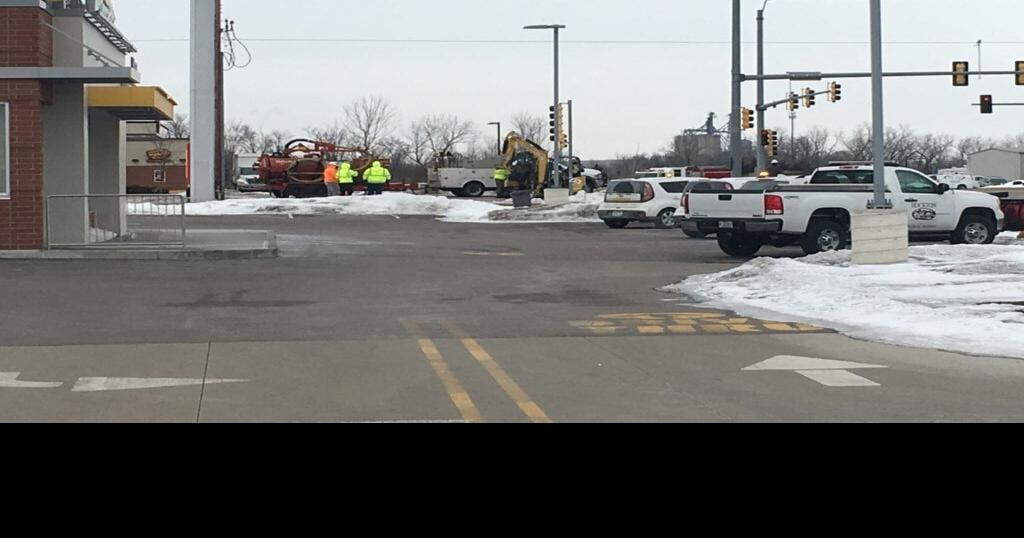 Roscoe businesses evacuated while crews repair gas line News