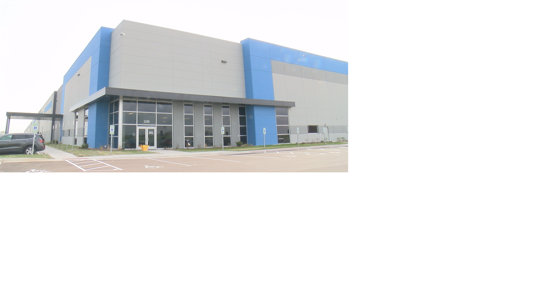 Belvidere celebrates the opening of the General Mills Distribution