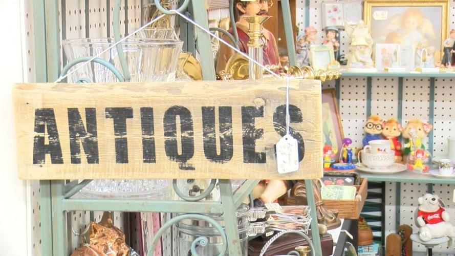 Antique Store - Hidden Treasures Mall & Antiques