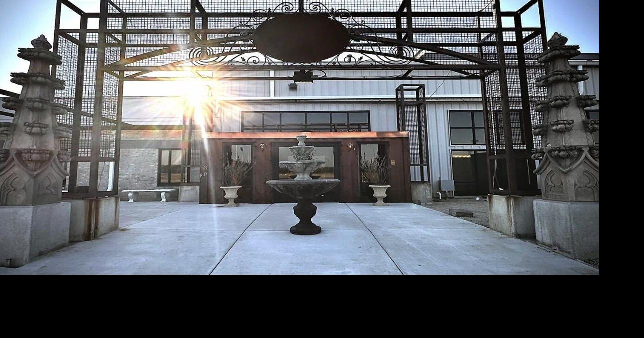 Lino’s Expands with New Indoor Marketplace “The Mercato”