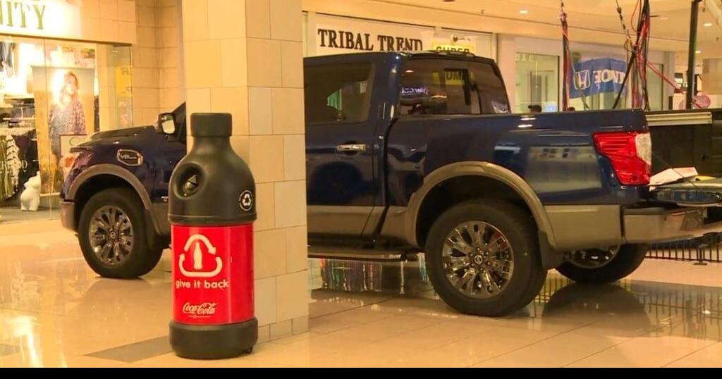 Annual Rockford Auto Show begins at CherryVale Mall News
