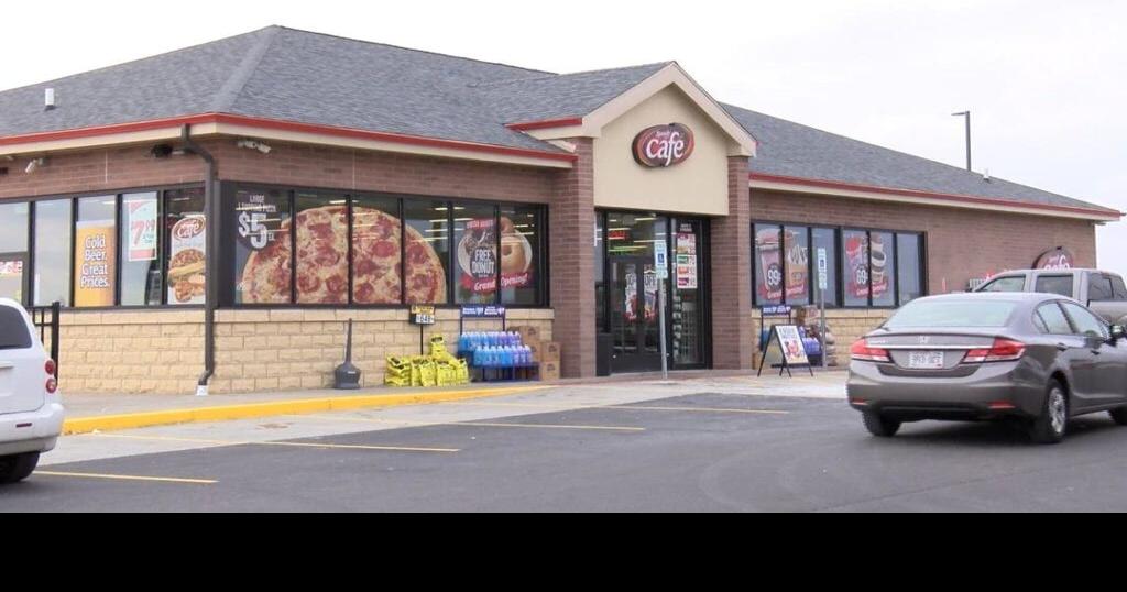 New gas station opens in Roscoe News