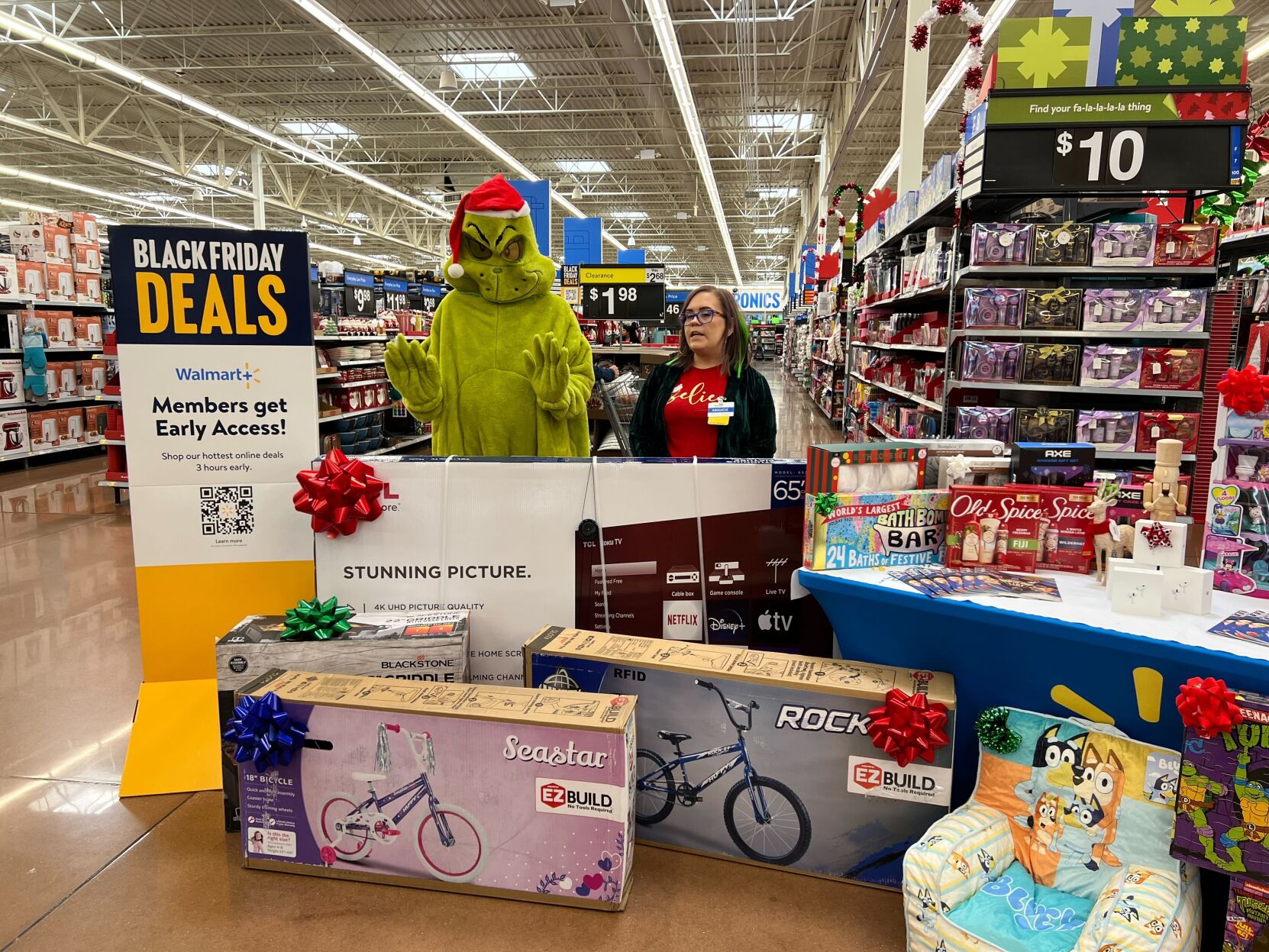 Walmart black discount friday bicycle sale