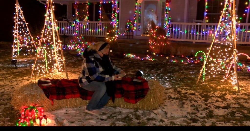 Christmas Lights Old Settlers 2022 Byron Family Puts Up Christmas Lights Because They 'Love When People Are  Happy' | Archive | Wrex.com