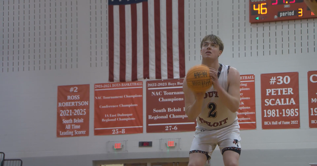 South Beloit hoops star Ross Robertson hosts kids camp Saturday