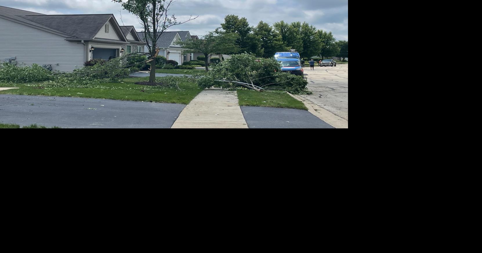 Elgin neighborhood picking up the pieces following last night's