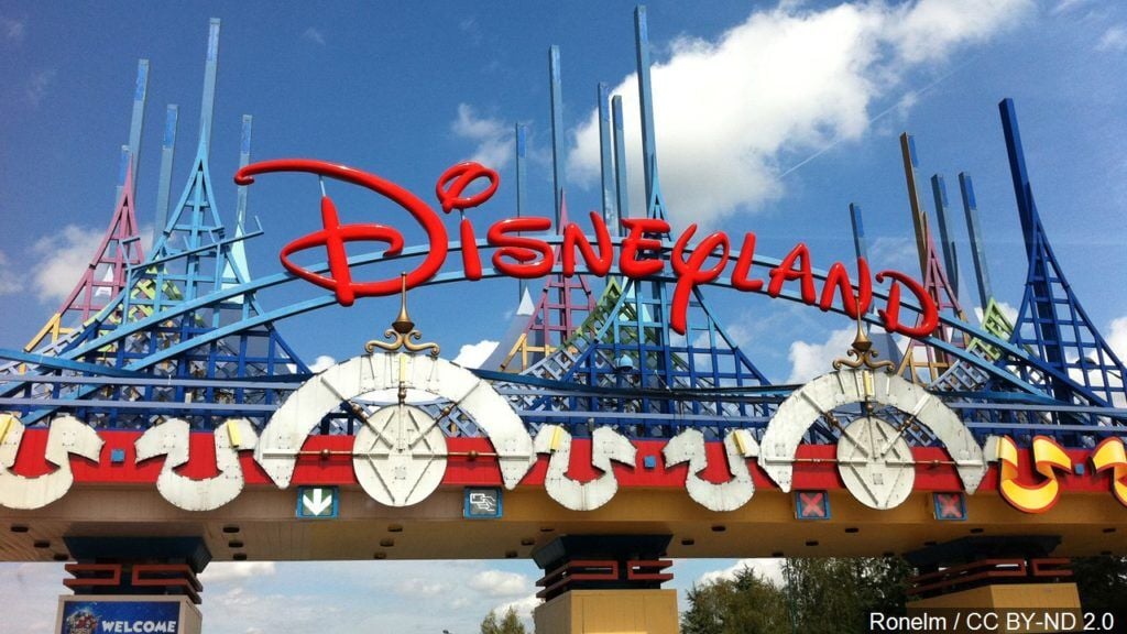 Disney bans outlet strollers