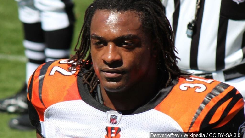 Former Texas Longhorns RB Cedric Benson Dies in Motorcycle Accident