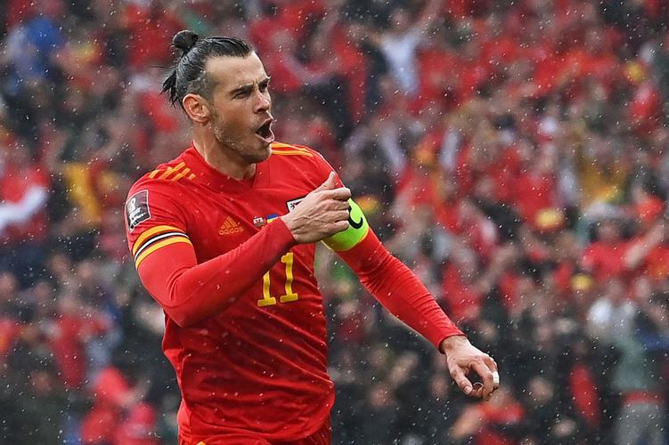 Gareth Bale ready to play 'three 90s' for Wales at World Cup