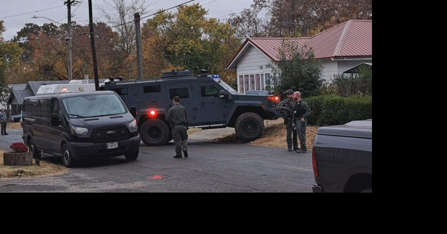 Jefferson County and Mt. Vernon law enforcement team with U.S. Marshals
