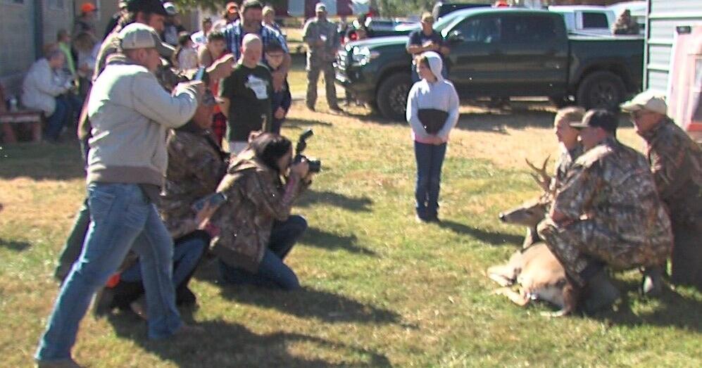 Illinois' Youth Deer Season brings kids, veterans together for annual