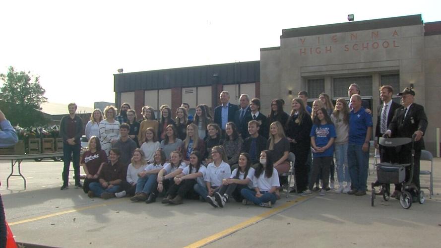Vienna HS Group Picture after Veterans Day ceremony