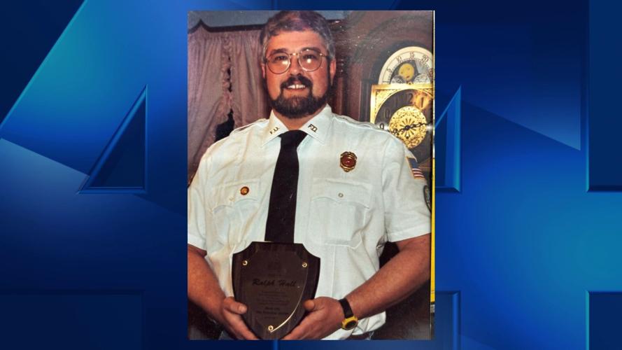 Ralph Hall | Illinois | wsiltv.com