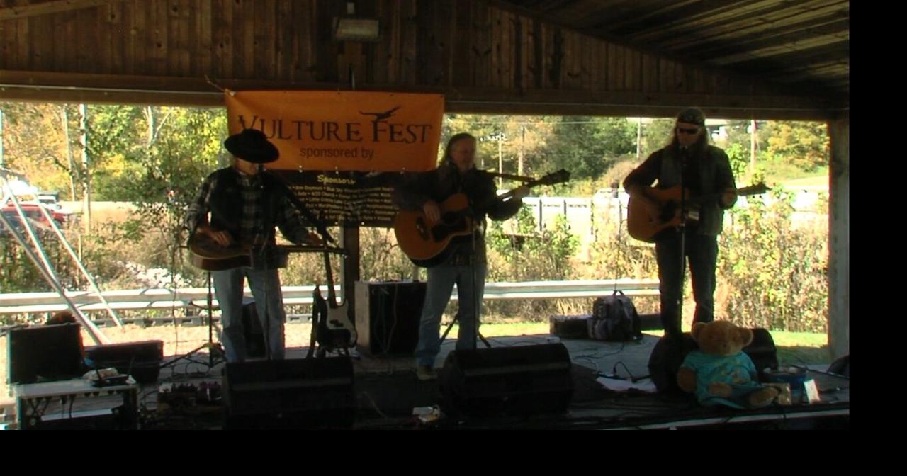 Hundreds come out for another year of Vulture Fest in Makanda Video