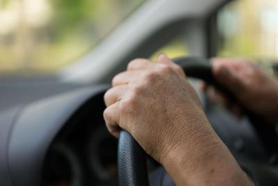 52 million air bags should be recalled because of explosion risk, safety regulator warns