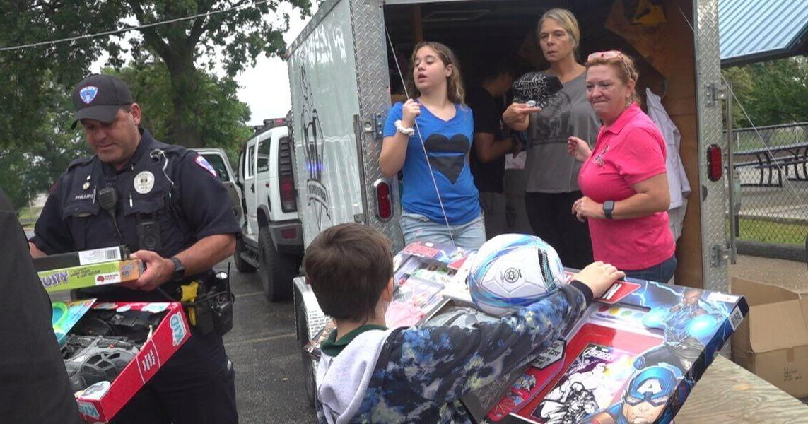 Christmas in September gives 100 Missouri families free toys News 3
