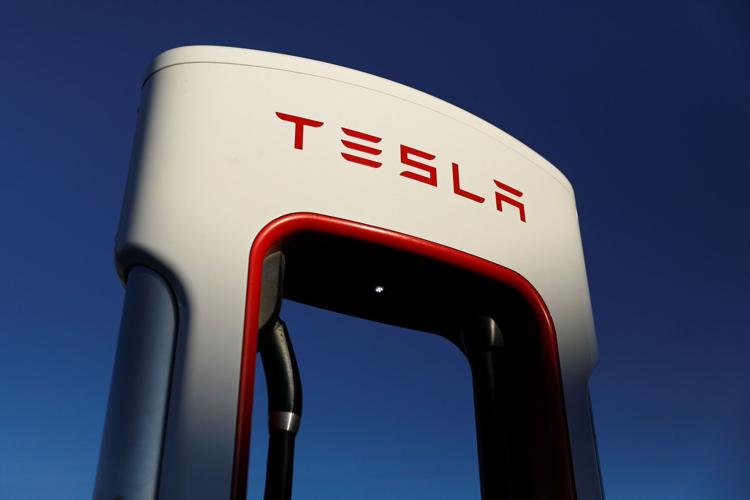 Tesla stock charges upwards on deal with GM