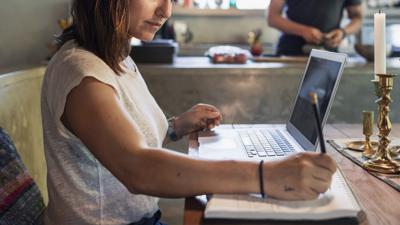 Even when women make as much as their husbands, they still do more at home