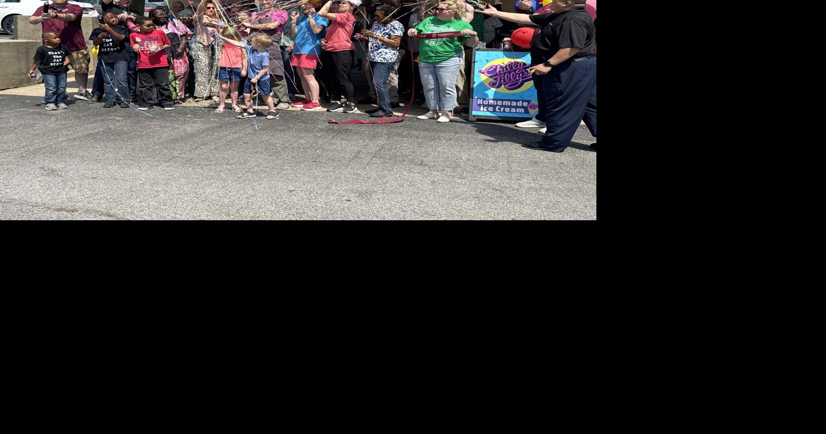 New ice cream shop brings sweet start to summer in downtown Carbondale