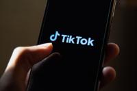 Bipartisan group of senators unveil bill targeting TikTok, other
