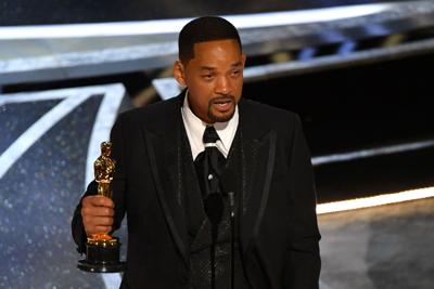 Will Smith issues apology to Chris Rock over slapping incident at Oscars