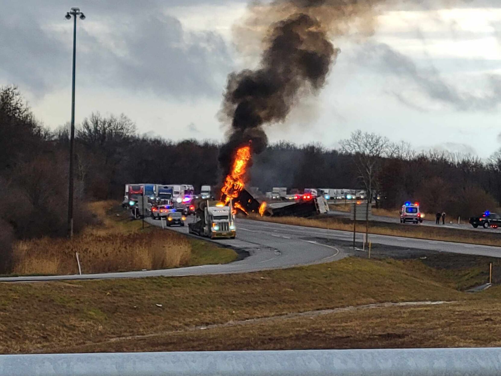 Fiery Crash on I 57 in Jefferson County Results in Injuries News