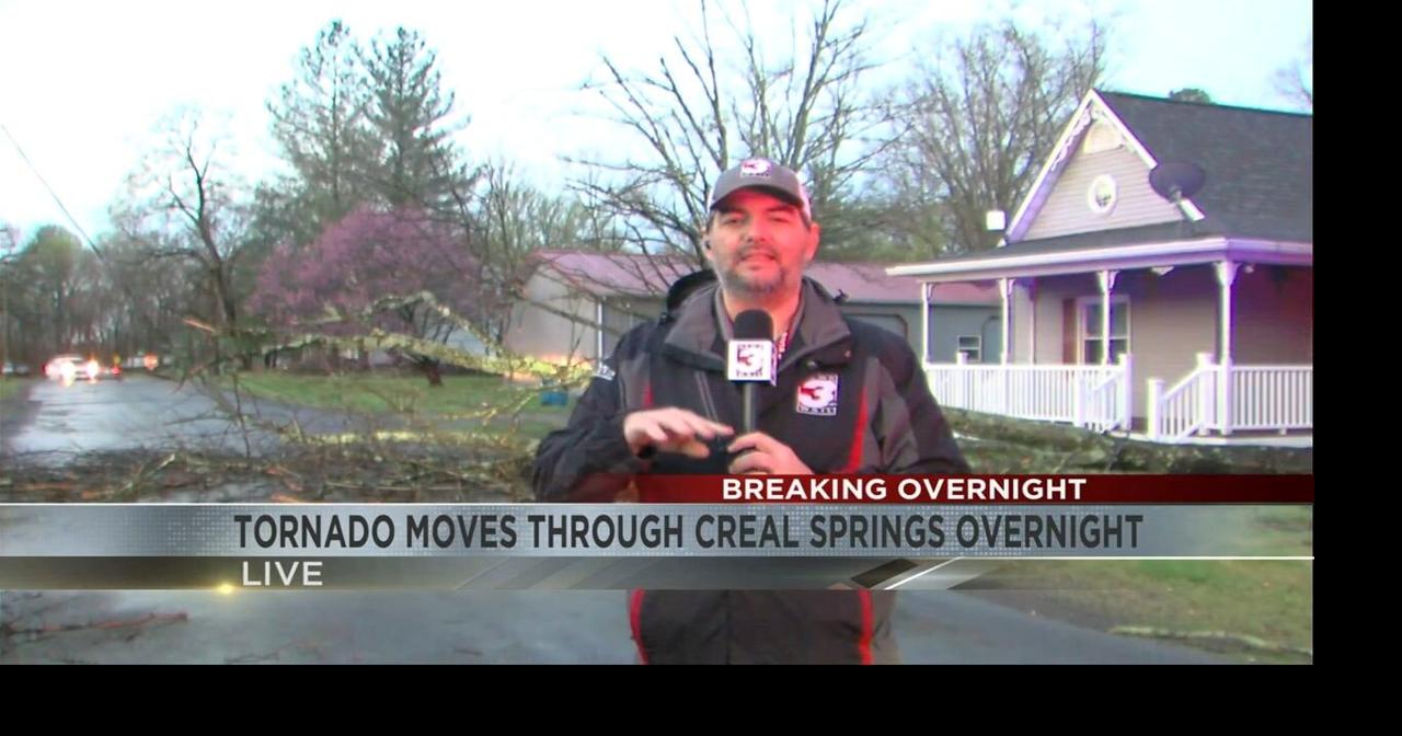 WSIL goes on-sight of overnight tornado damage in Creal Springs | Video ...