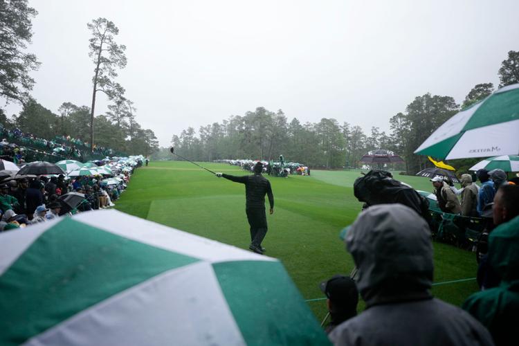 Tiger Woods withdraws from Masters due to injury